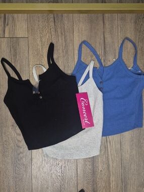 Bozzolo Ribbed Henley Cami 4 Pack - Black, Light Gray, Blue, Pink/red - NWOT